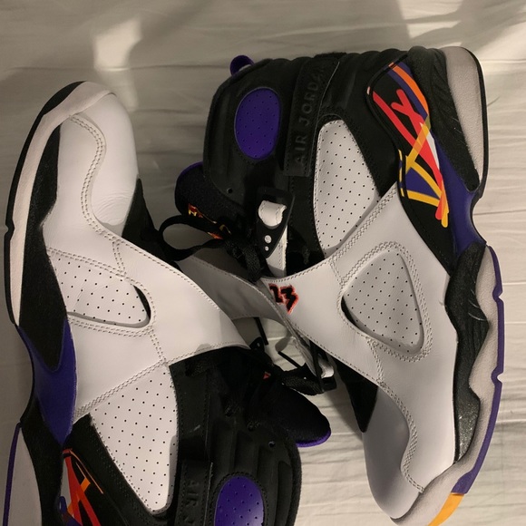Jordan 8 - Picture 5 of 5